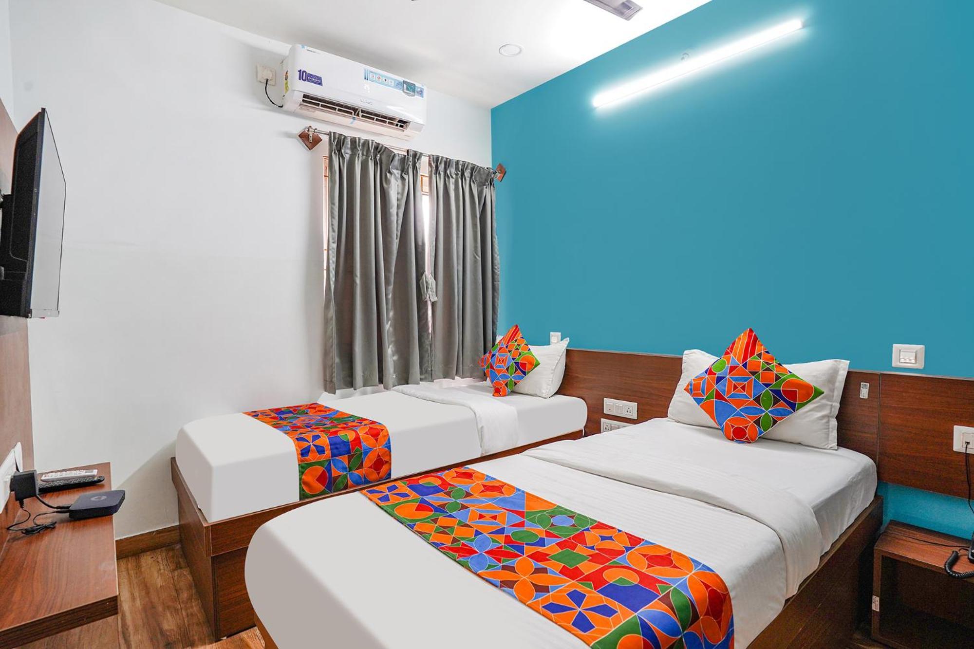 Fabhotel Rlv Green Palace - Nr Kengeri Satellite Town 벵갈루루 외부 사진