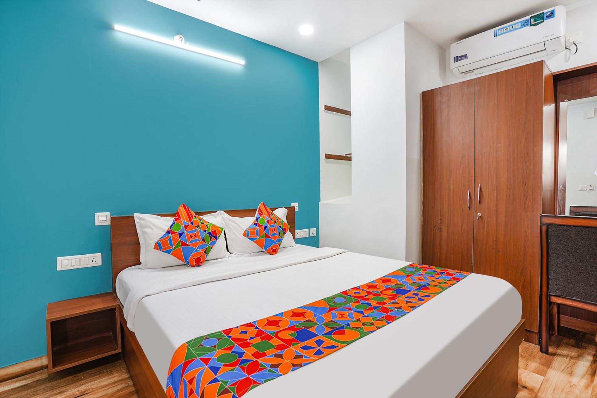 Fabhotel Rlv Green Palace - Nr Kengeri Satellite Town 벵갈루루 외부 사진